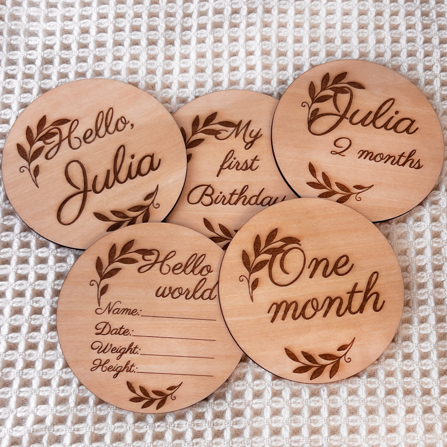 Set of 15 Personalized Wooden Baby Milestone Cards – Monthly Milestone Photoshoot Discs