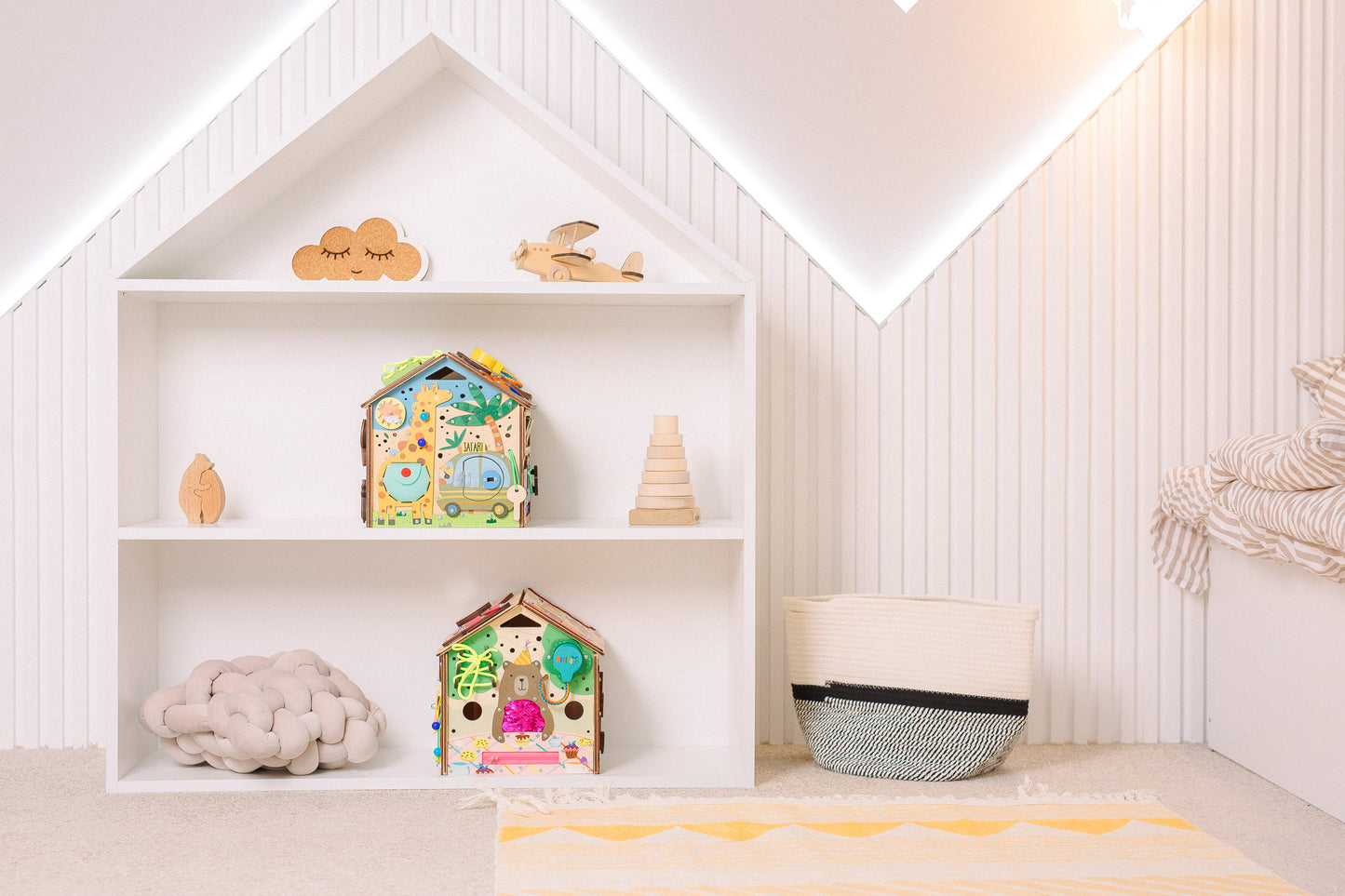 Montessori Wooden Busy House with Light – Safari Activity Box for Toddlers (Ages 0–5)