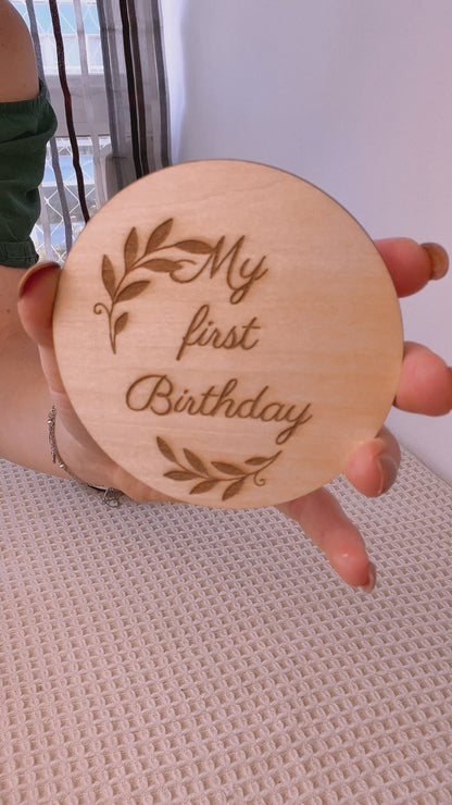 Set of 15 Personalized Wooden Baby Milestone Cards – Monthly Milestone Photoshoot Discs